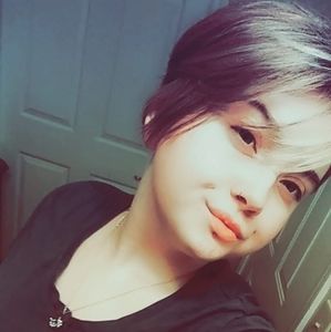 Meet your Posher, Kenzie